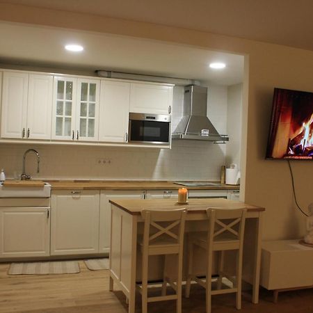 Apartamento Completo Con Piscina Terraza Vistas Del Mar Бадалона Екстериор снимка